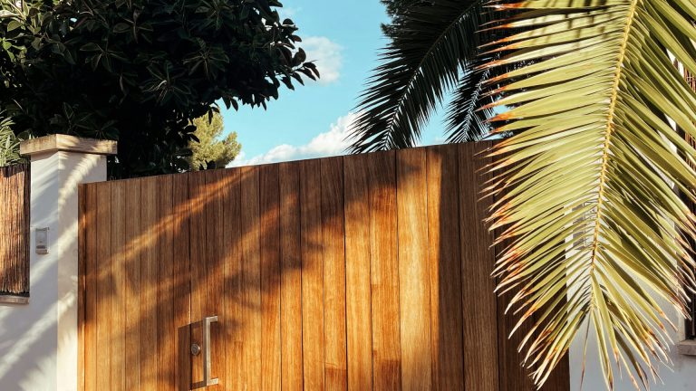 Pourquoi installer un portail alu dans sa propriété ?