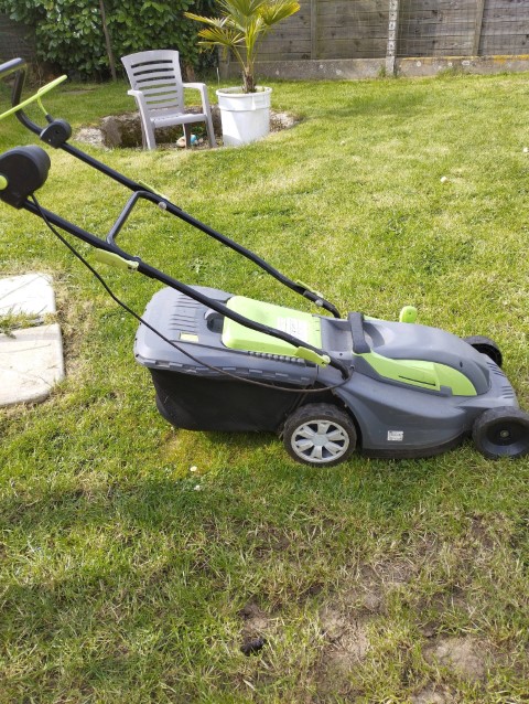 tondeuse à gazon professionnelle